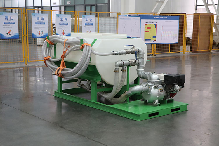 small-hydroseeder-in-Dubai